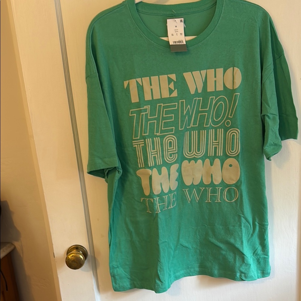 Target Green Retro Graphic Short Sleeve Tee